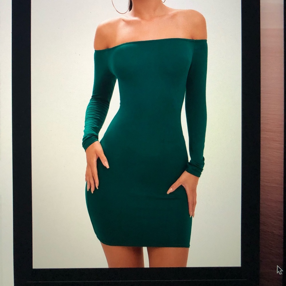Olive Green off the shoulder dress ❇️